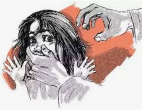 अल्पवयीन मुलीवर अत्याचार करणाऱ्या आरोपींना  वेळापूर पोलिसांकडून दोन तासात अटक