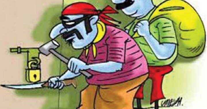 नातेपुते येथे रिवायडींग दुकानाचे शटर उचकटून 160 किलो रिवायडींग वायरची चोरी,अयीन सणात चोरी करून चोरांचे पोलिसांना आव्हान