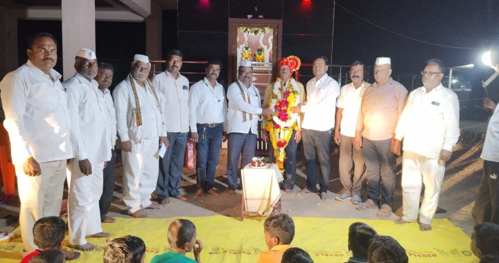 प्रमोद डूड्डू यांच्याकडून वाढदिवसाचा अनाठाई खर्च टाळून वारकरी शिक्षण संस्थेस पंधरा हजार रुपयांची मदत